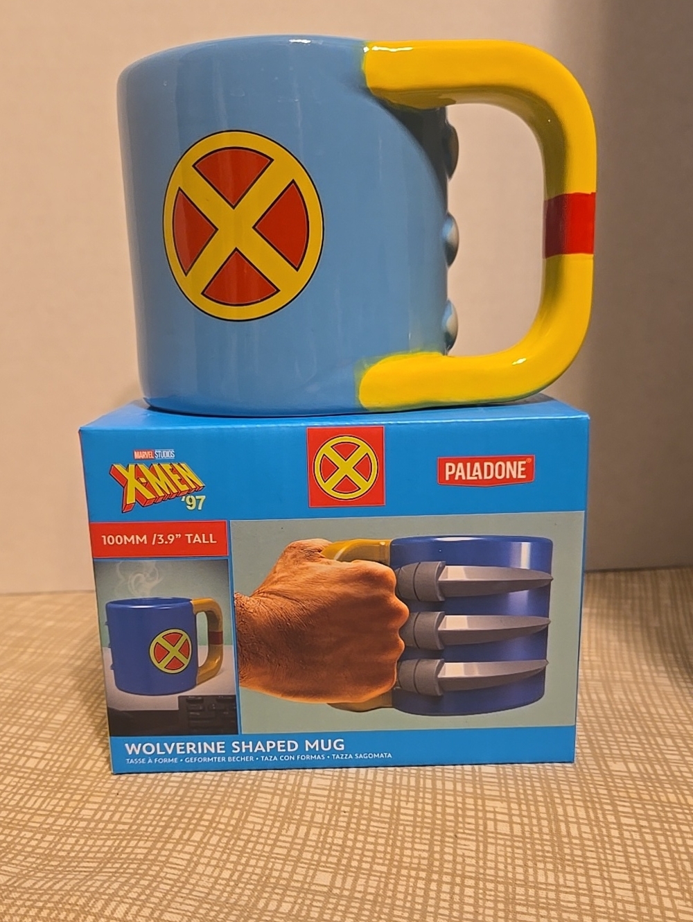 Marvel X-Men Wolverine Blue and Yellow Mug 3D Claw .